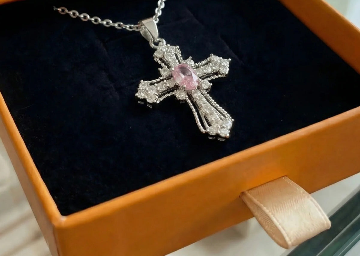 Naszyjnik niebiański różowy Cross | Białe złoto