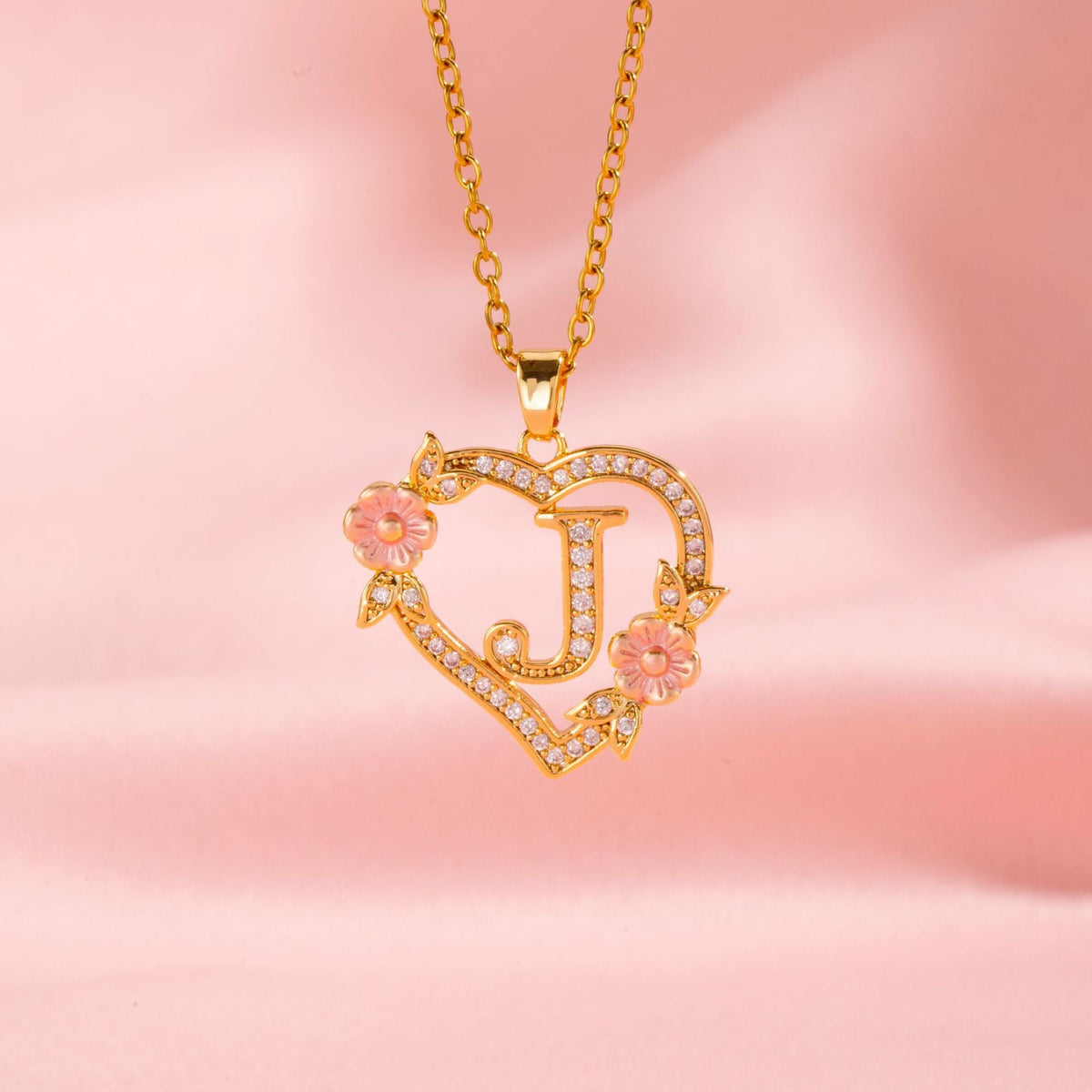 Naszyjnik kwiatowy Charm Initial | Złoto