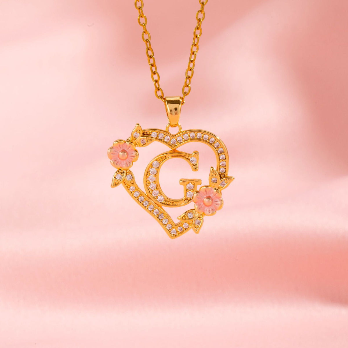 Naszyjnik kwiatowy Charm Initial | Złoto
