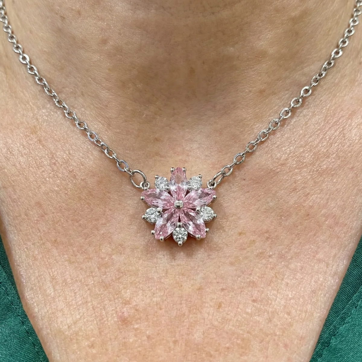 Naszyjnik Cherry Blossom | Białe złoto
