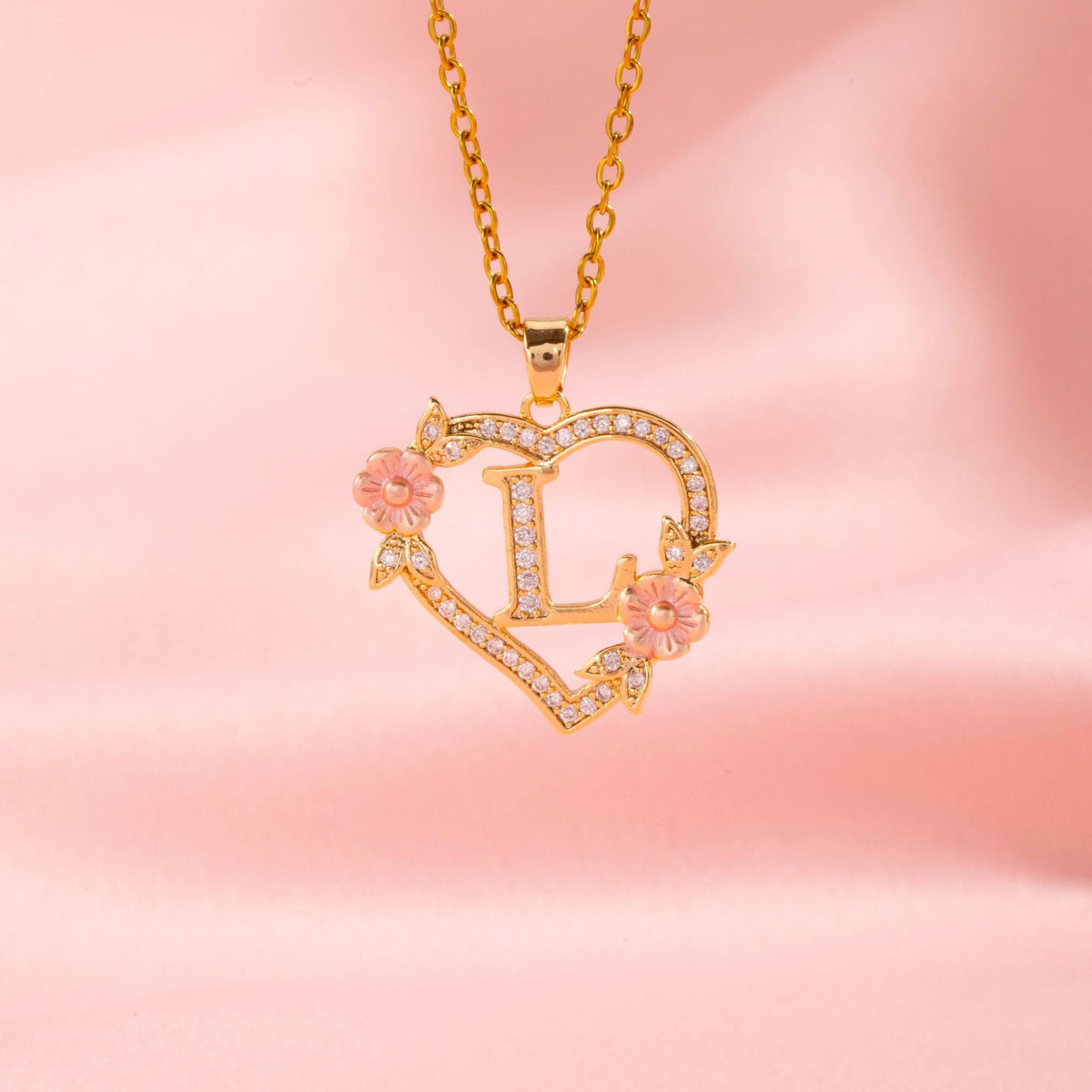 Naszyjnik kwiatowy Charm Initial | Złoto