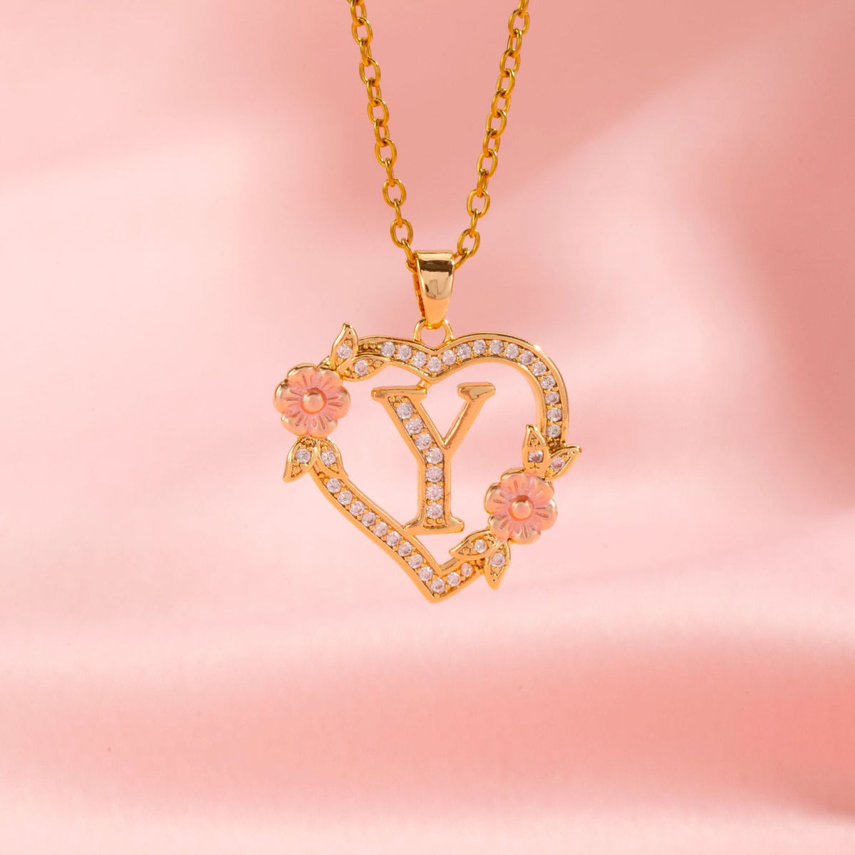 Naszyjnik kwiatowy Charm Initial | Złoto