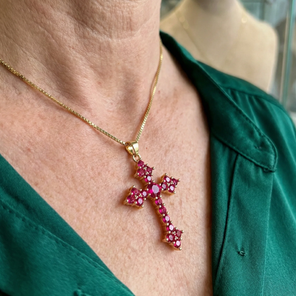 Naszyjnik różowy Cluster Cross | Złoto